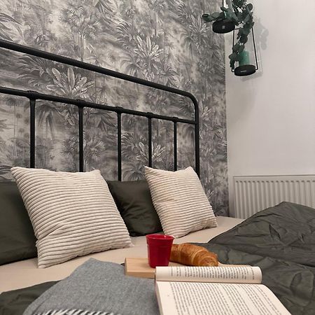 Luxus I Wohnkueche I Garten I Terrasse I Parkplatz Fürth エクステリア 写真